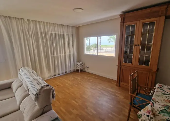 Beachfront Semesterbostad *